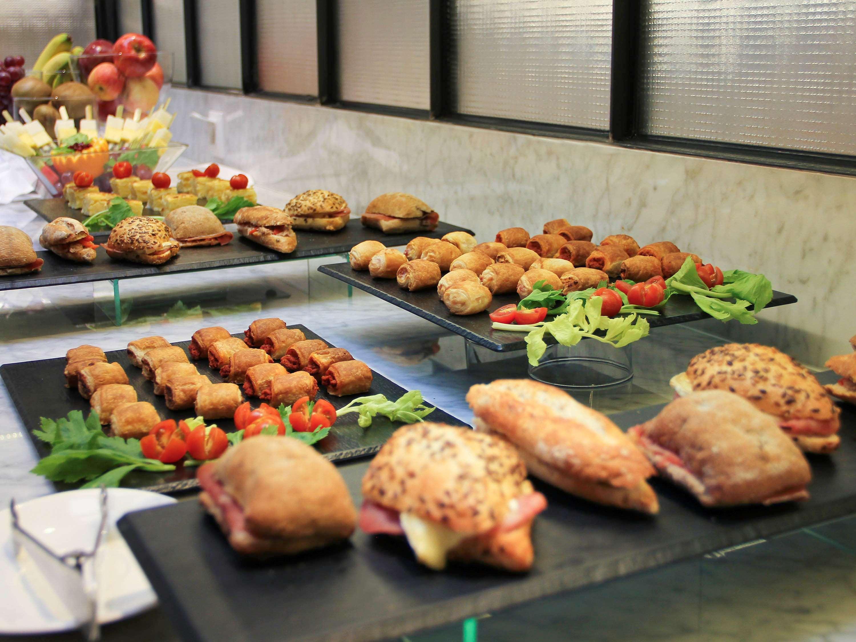 Mercure Madrid Centro Facilities photo