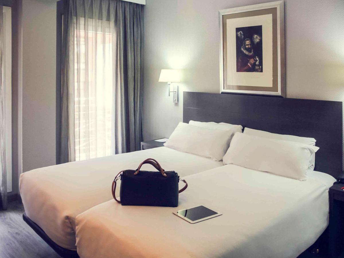 Mercure Madrid Centro Exterior photo
